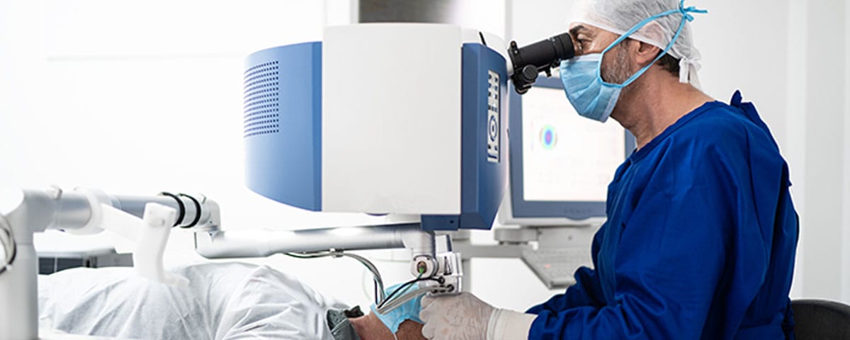 doctor performing an opthalmology procedure